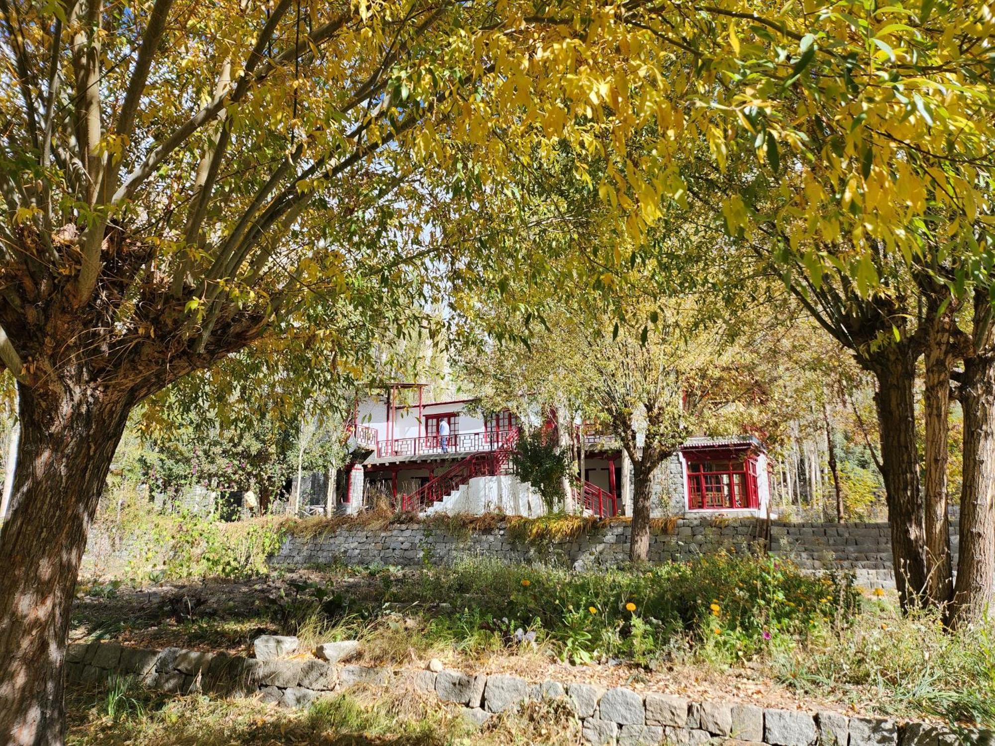 Lharimo Hotel Leh - Ladakh エクステリア 写真