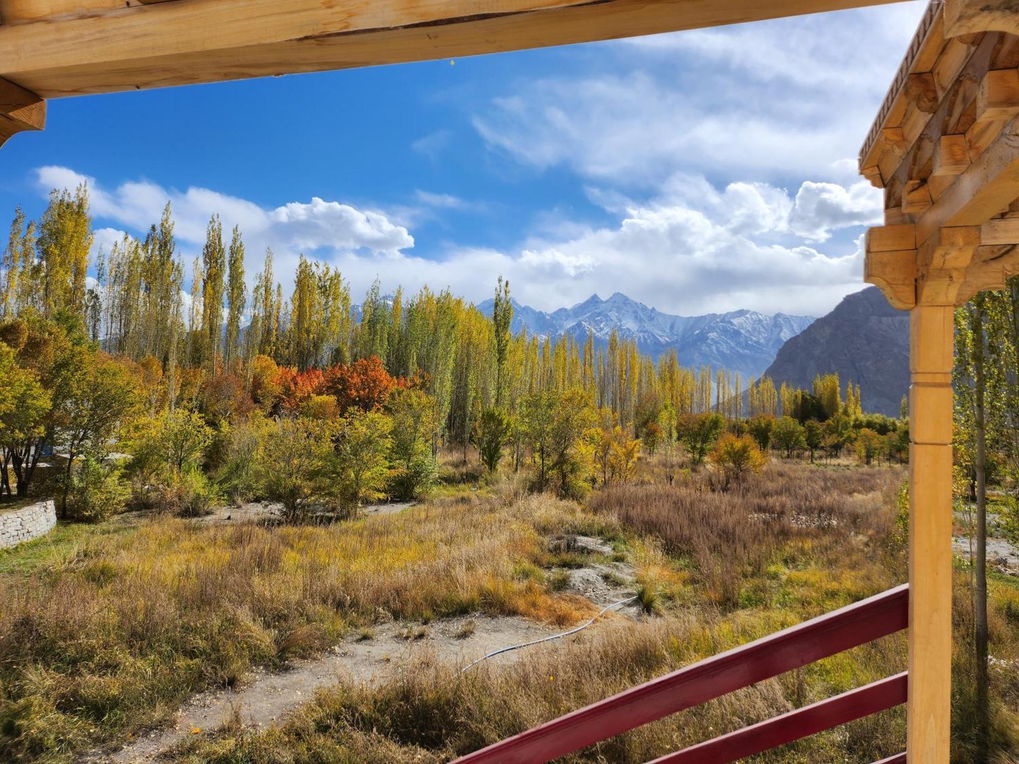 Lharimo Hotel Leh - Ladakh エクステリア 写真