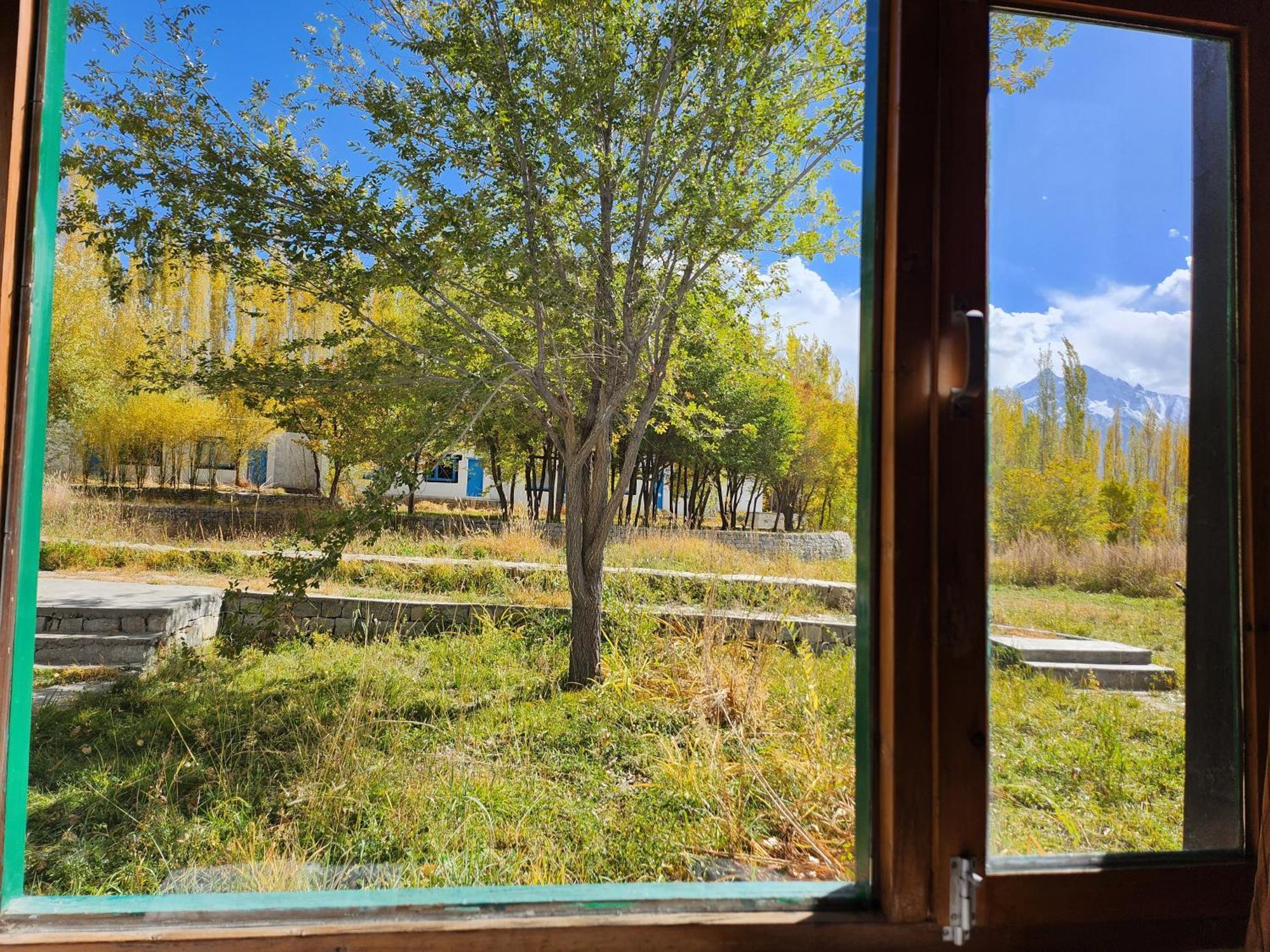 Lharimo Hotel Leh - Ladakh エクステリア 写真